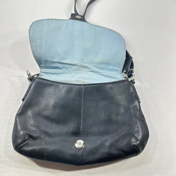 Coach Black Leather Crossbody Bag Buckle Detail Light Blue Interior Preowned - Picture 5 of 12